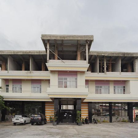 Urbanview Hotel Jib Bandar Lampung By Reddoorz Экстерьер фото